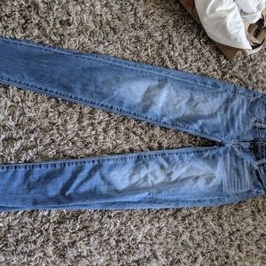 Light wash Super stretchy skinny jeans